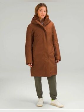 Lululemon Snow Warrior 600-Down-Fill Parka